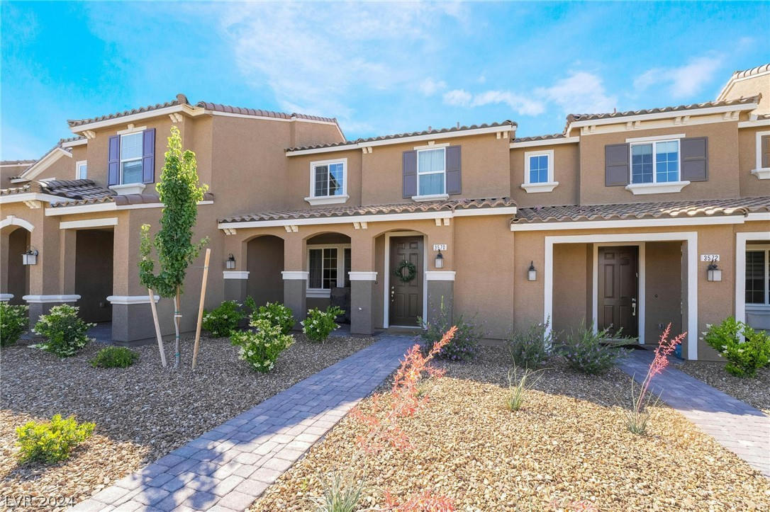 3570 CREDERE LN, HENDERSON, NV 89044, photo 1 of 50