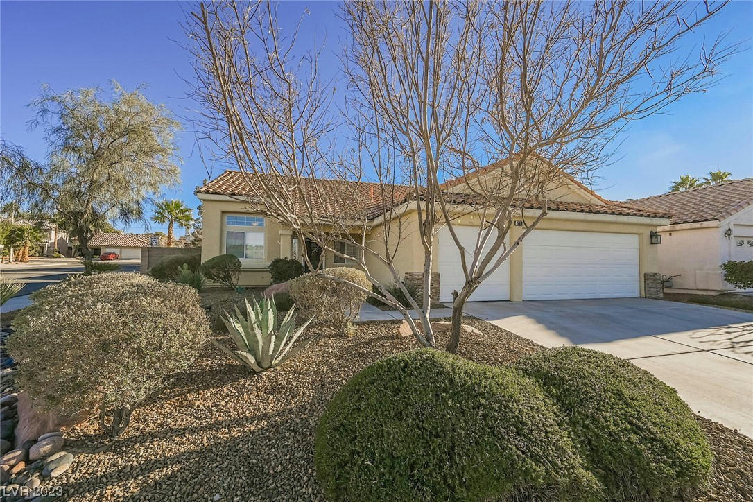 588 IONE RD, HENDERSON, NV 89074, photo 1 of 64