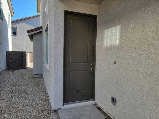 9159 OXFORD BLUE AVE, LAS VEGAS, NV 89148, photo 3 of 34